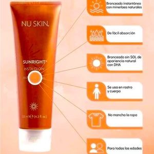 Tanning lotion with glow